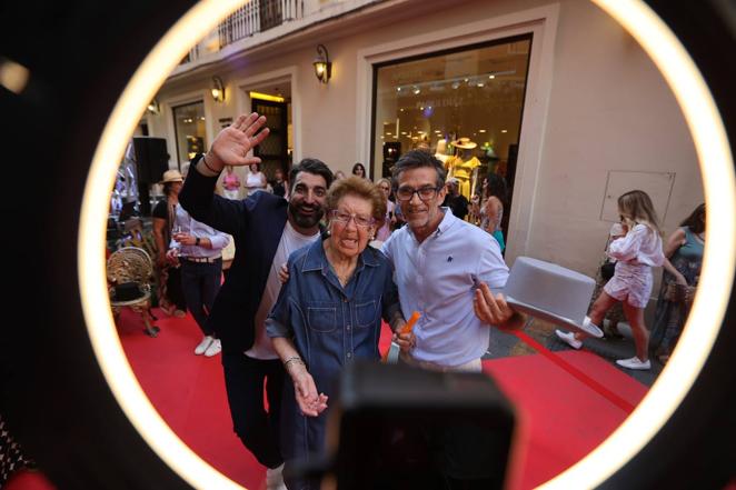 La bulliciosa Shopping Night de Córdoba, en imágenes
