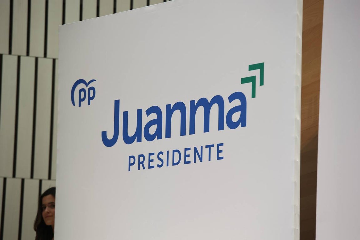 El acto de Feijóo en Córdoba, en imágenes