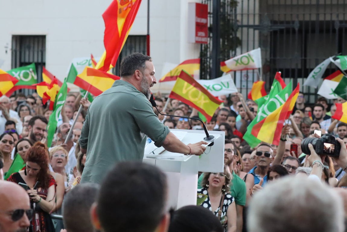 El mitin de Vox en Lucena, en imágenes