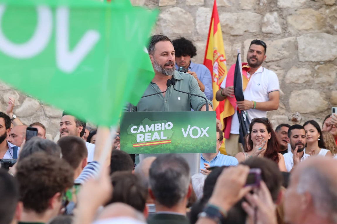 El mitin de Vox en Lucena, en imágenes