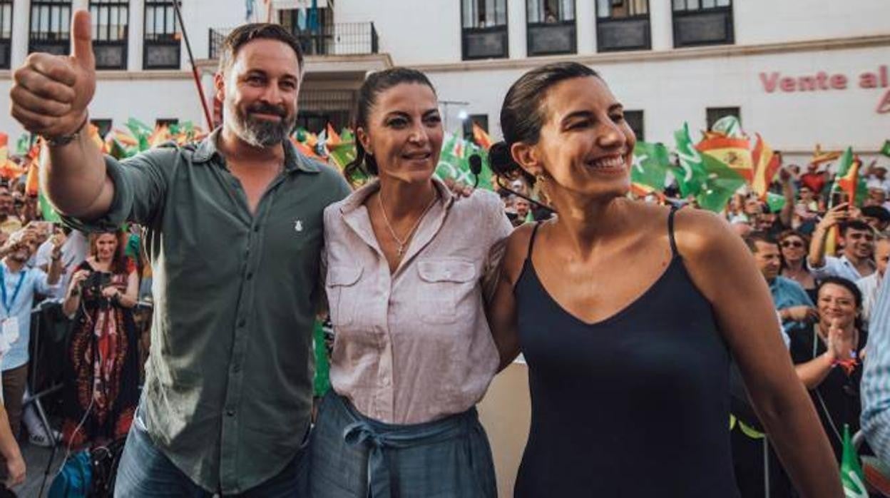 El mitin de Vox en Lucena, en imágenes