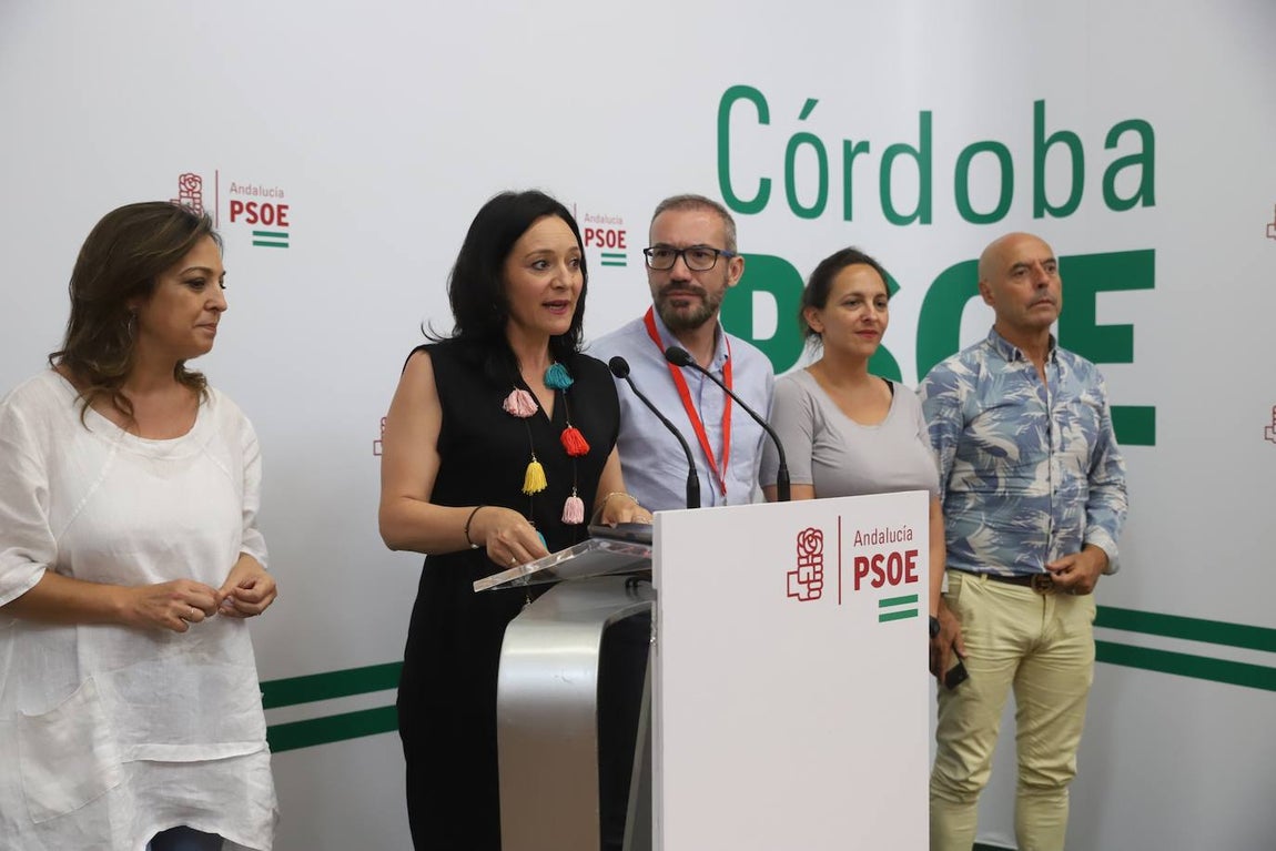 La dura derrota del PSOE de Córdoba en las autonómicas, en imágenes