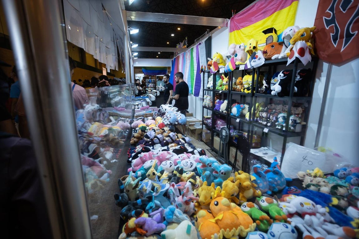 Miles de aficionados acuden al Mangafest Summer Edition de Sevilla en Fibes