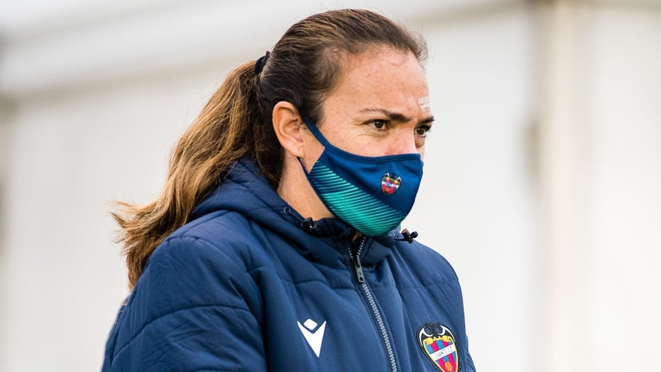 María Pry: «En el Betis me sentí valorada, respetada y querida»