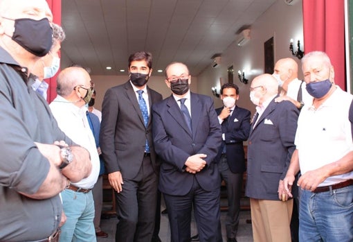 Ángel Haro y José Castro, presidentes del Betis y del Sevilla