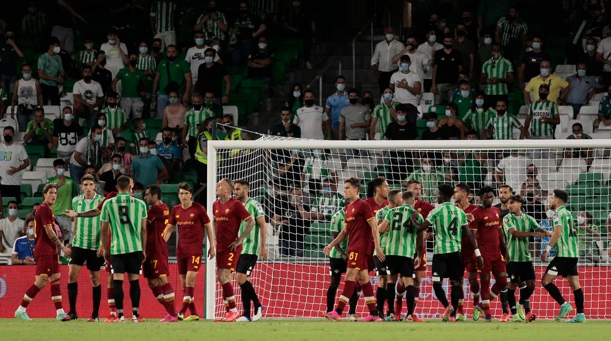 Resumen del Betis - Roma (5-2), en vídeo