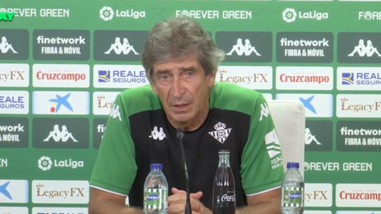 Pellegrini, en sala de prensa este mediodía