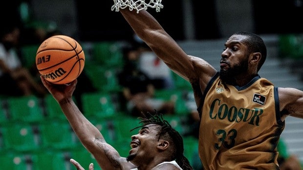 Carrington se viste de héroe en Lisboa (75-77)
