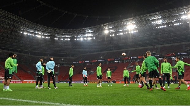Bayer Leverkusen - Real Betis: Europa como estación anterior al derbi