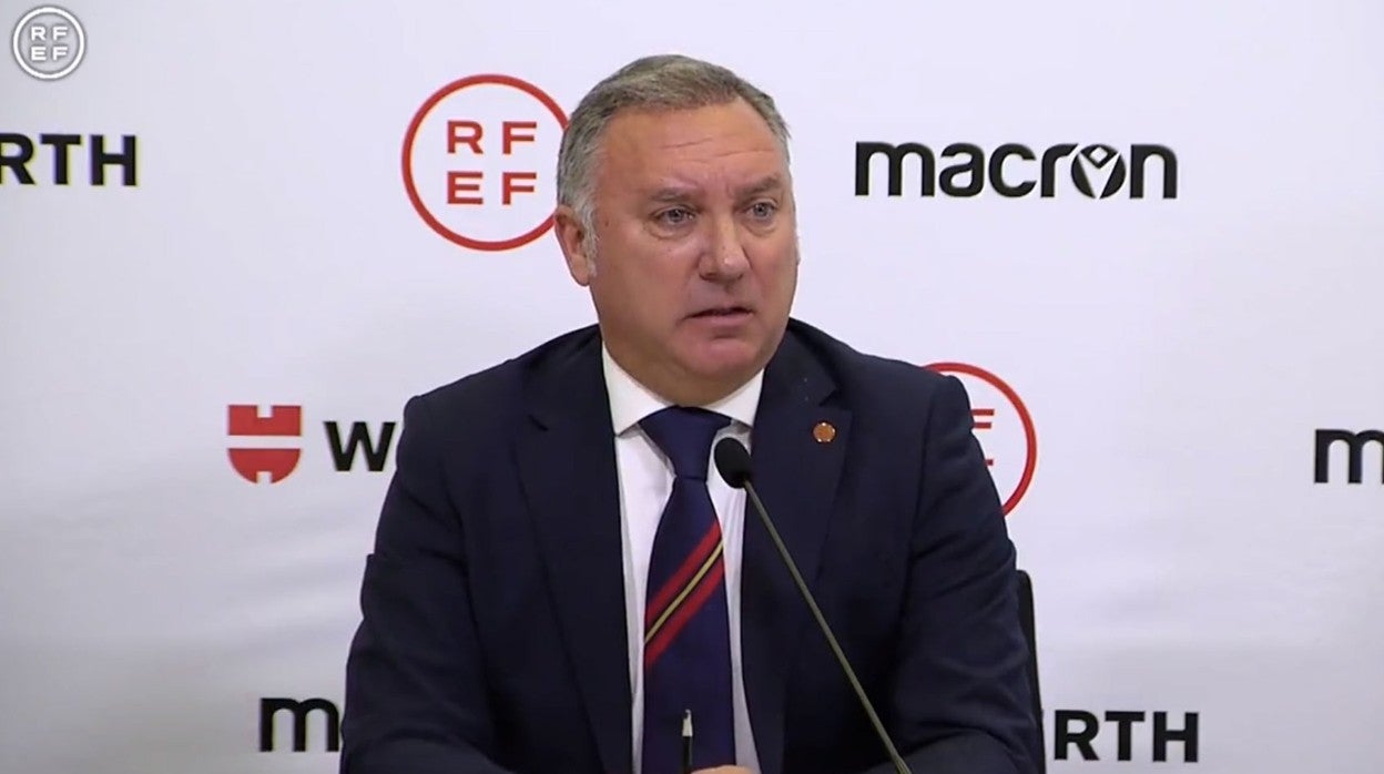 El presidente del CTA, Luis Medina Cantalejo, en la rueda de prensa de hoy