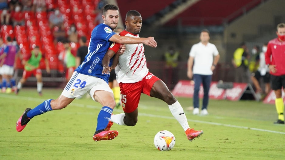 El Betis monitoriza a Sergio Akieme para el lateral zurdo