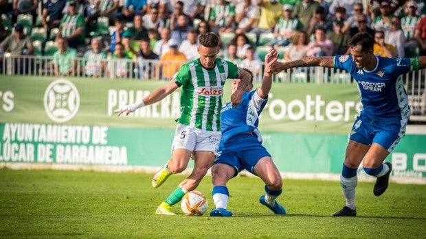 Atlético Sanluqueño - Betis Deportivo: El filial reabre el baúl de las ocasiones perdidas (1-0)