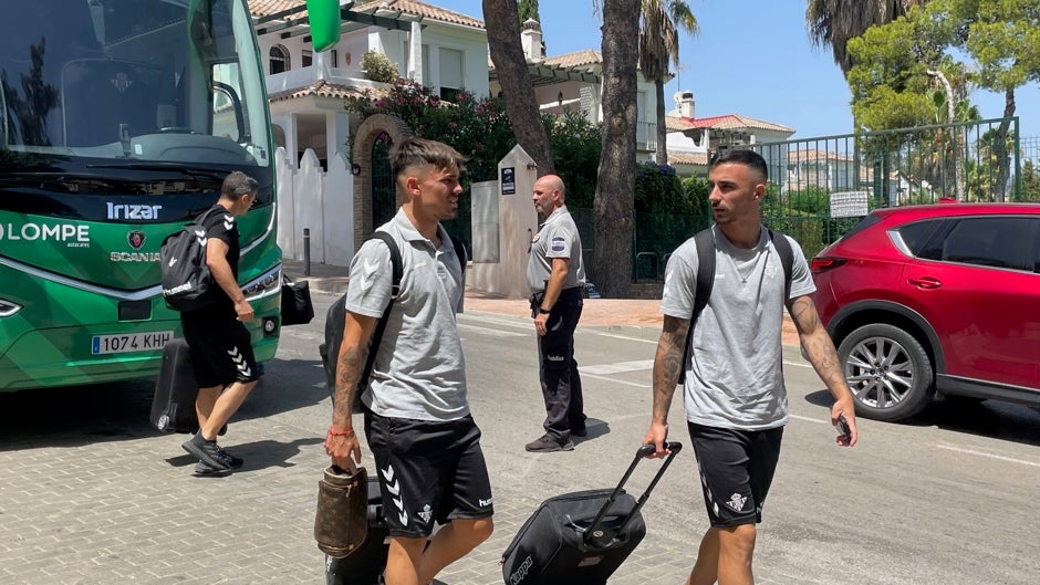 Betis - Zaragoza, alineaciones oficiales: Vuelve Bartra al once en esta pretemporada