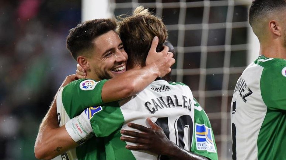 Números e historia del traspaso de Álex Moreno al Aston Villa