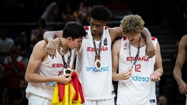 Alcalareños, vecinos y campeones del mundo