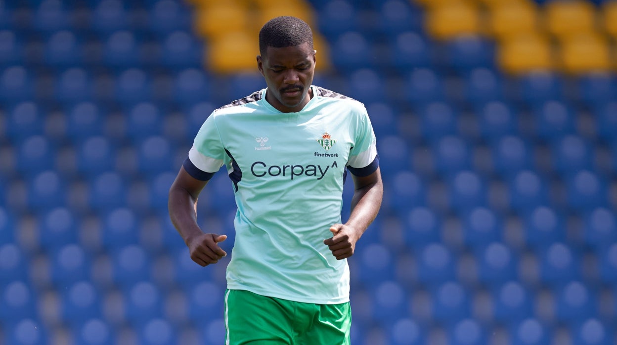 William Carvalho, antes del amistoso frente al Eintracht Braunschweig