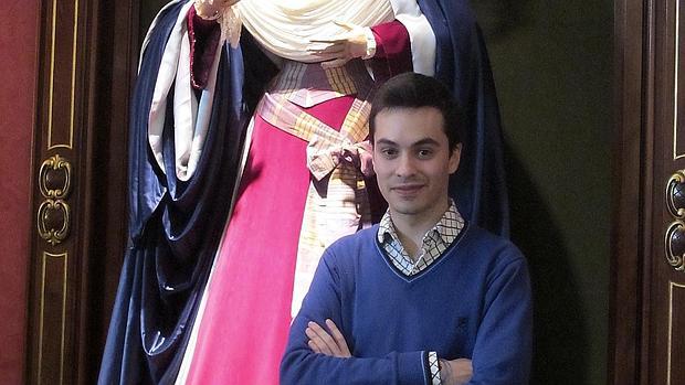 Álvaro Abril: «La Catedral, nunca había sido fuente de inspiración para un palio»