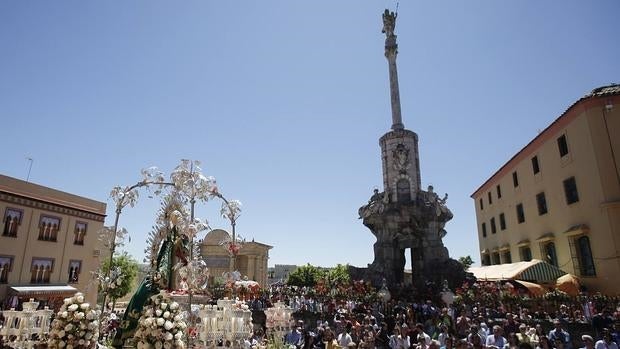 Córdoba se rinde a la «Morenita»