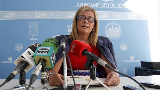 Caracuel, en una rueda de prensa durante su etapa de edil de Ferias y Festejos