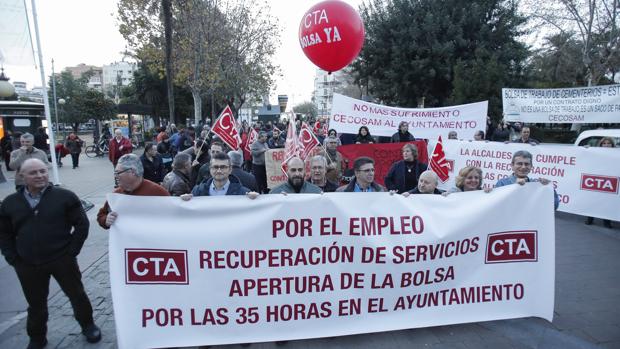 Protesta de trabajadores municipales afiliados a la CTA