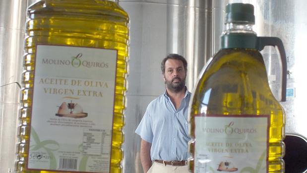 César Sebastian, en su almazara de Montoro