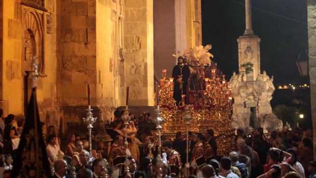 Las cofradías de Córdoba aprueban para 2017 la nueva carrera oficial que llegará a la Catedral por Torrijos