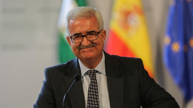 La Junta presume de que será (otra vez) el primer Gobierno con presupuesto