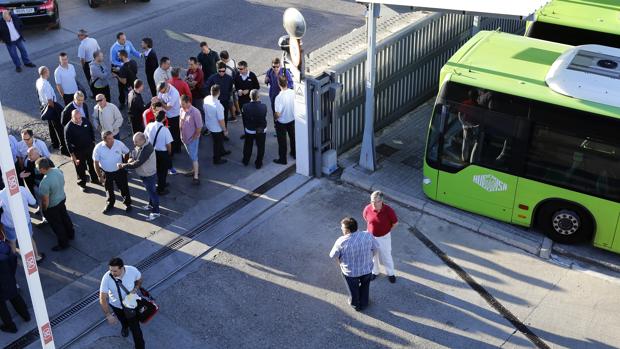 Trabajadores de Aucorsa durante la última huelga de la empresa