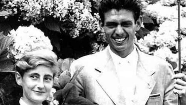 La duquesa de Medina Sidonia con su marido, Leoncio González de Gregorio y Martí