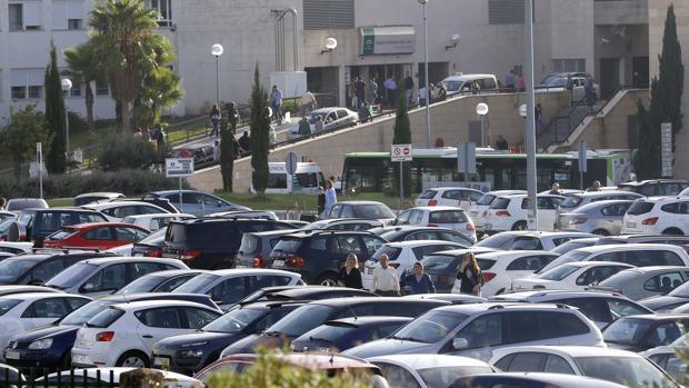 «No hay ningún proyecto para el parking del Hospital», dice ahora la Junta
