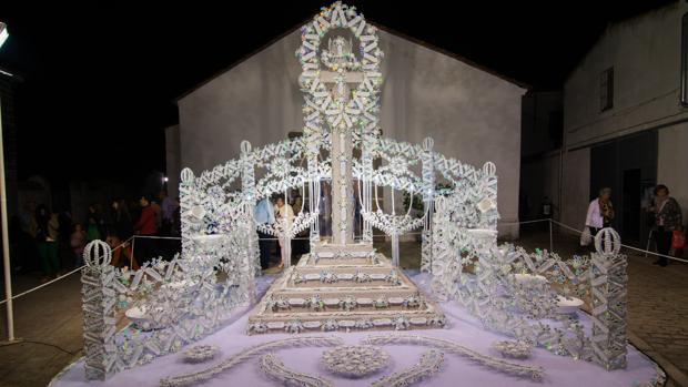 La Fiesta de la Cruz de Añora congrega a miles de personas de toda la provincia de Córdoba
