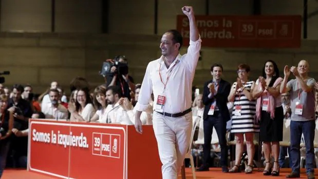 Gómez de Celis, en el 39 Congreso Federal del PSOE
