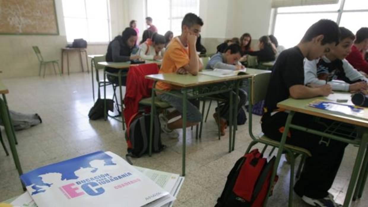Alumnos de un instituto de Andalucía imparten una clase