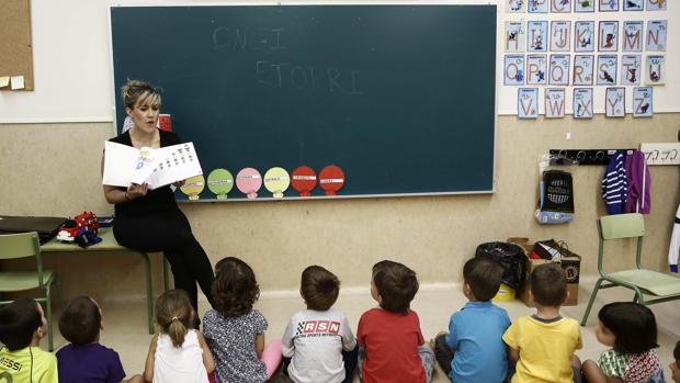 CSIF denuncia el «castigo» de la Junta a Córdoba en la lista de profesores interinos y provisionales