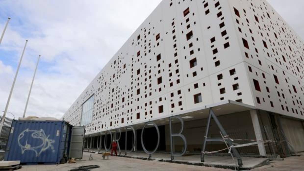 Las obras del Centro de Ferias y Convenciones se encuentra parado oficialmente desde marzo