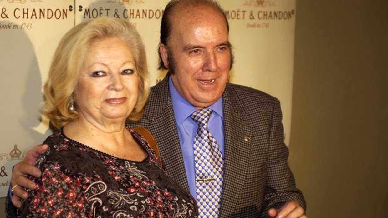 Chiquito de la Calzada se encuentra muy triste desde que murió su mujer, Josefa