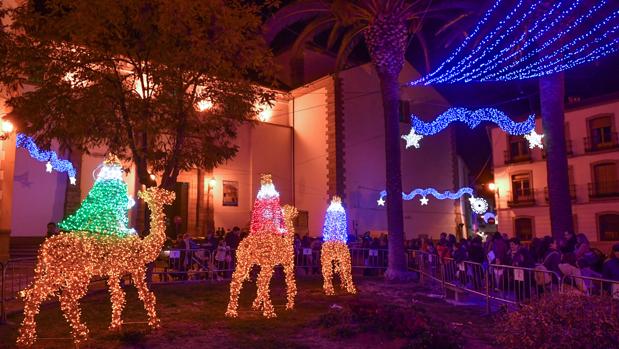 La Navidad ilumina Aguilar, Cabra, Baena, Puente Genil, El Carpio, Cañete, Pozoblanco y Lucena