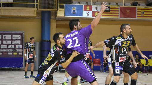 El Ángel Ximénez en un duelo liguero