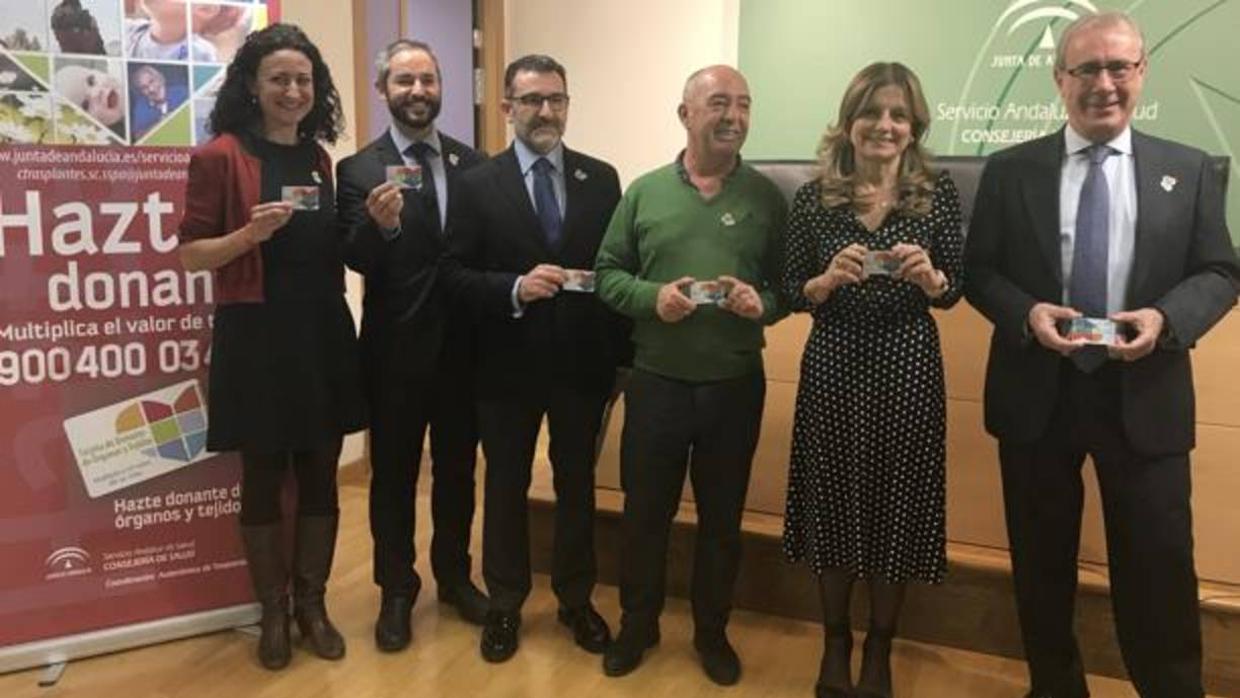 La Consejera Marína Álvarez, segunda por la derecha, presentó este jueves el balance de trasplantes en Andalucía