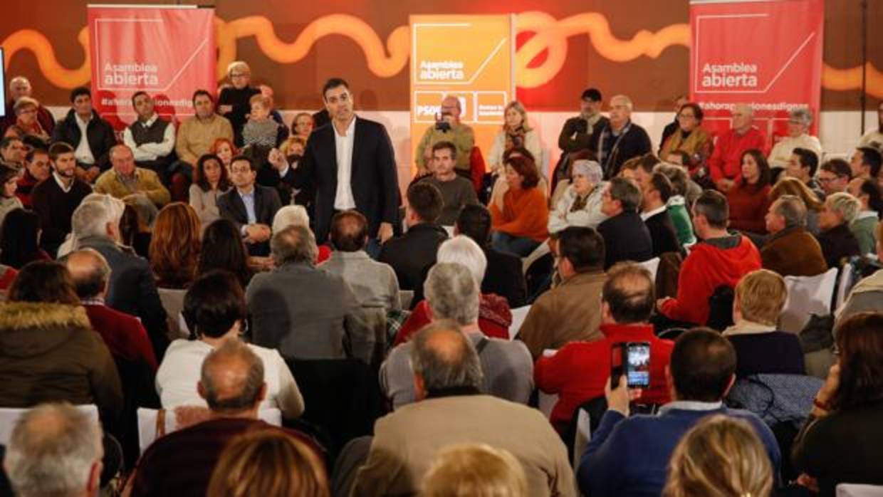 Pedro Sánchez, en el acto del jueves en Granada