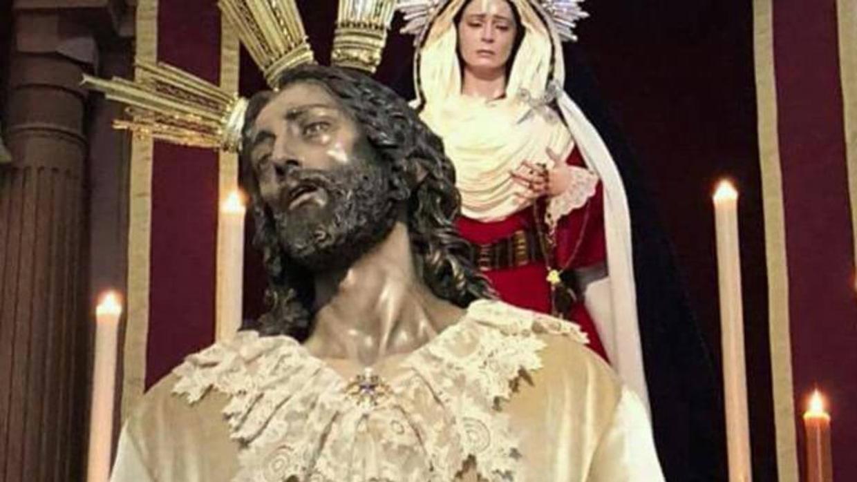 Señor del Perdón con la túnica nueva