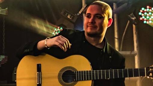 El artista Jesús Gómez