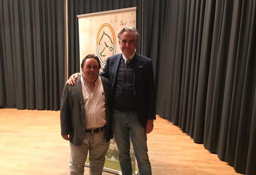 Manuel José Ramos, Socio de Honor, junto al presidente de la Asociación de Criadores