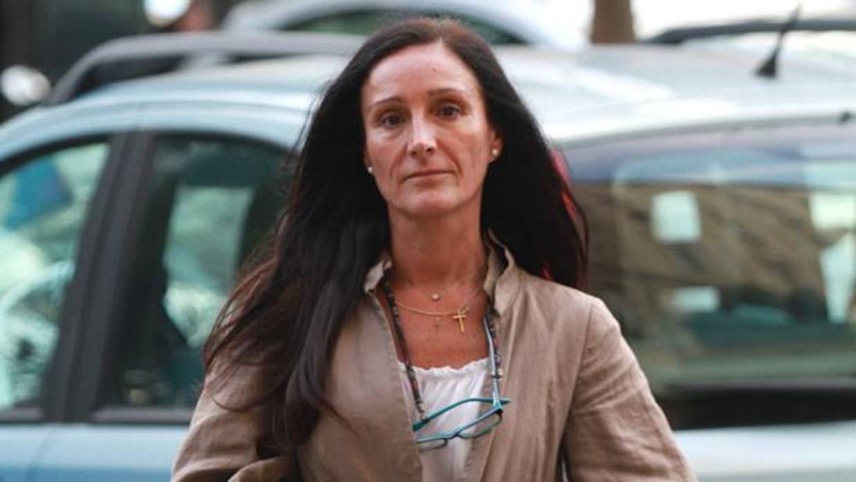 Llegada a los Juzgados de la juez María Núñez Bolaños.