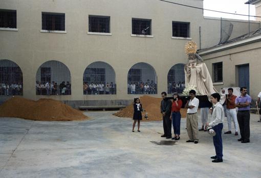 La Merced, en el patio de la prisión en 1988
