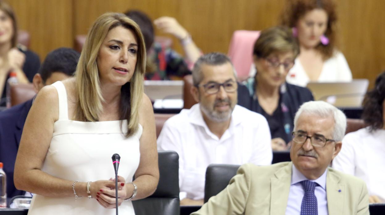 Susana Díaz en la sesión de control en el Parlamento andaluz