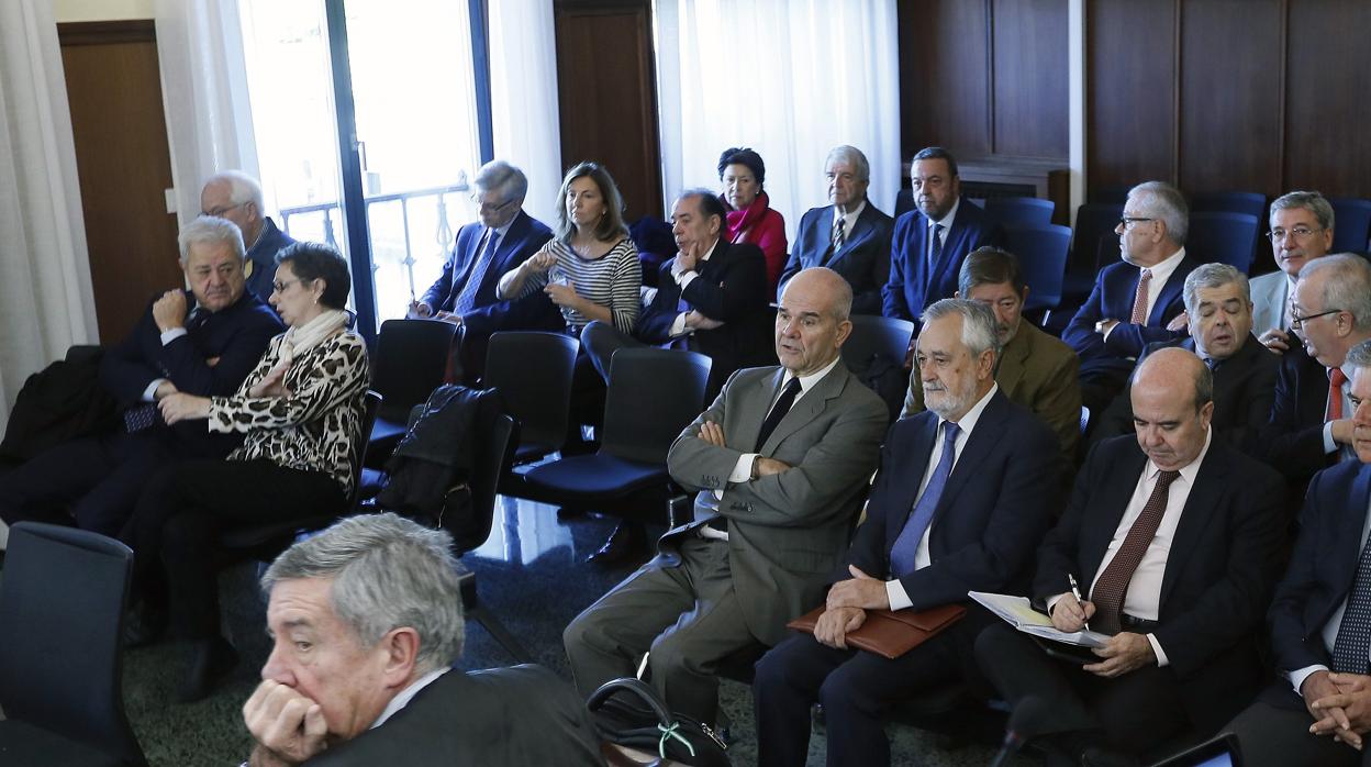 Banquillo de los acusados en el juicio del caso ERE