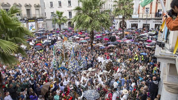 Huelva se prepara para la «Magna Rociera»