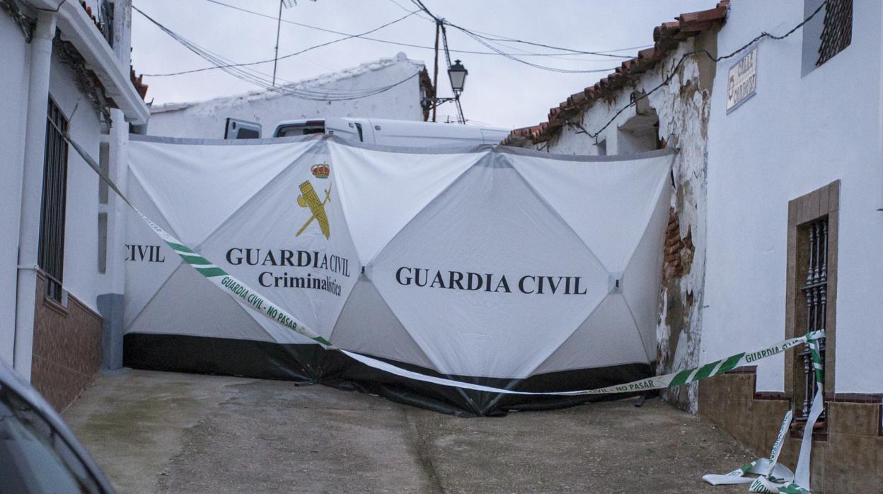 La Guardia Civil ha encontrado restos de sangre en la casa de Bernardo Montoya