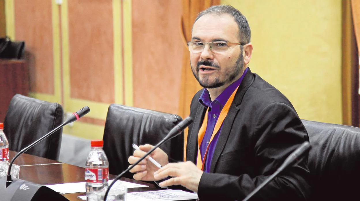 Juan Moreno en una comparecencia en el Parlamento